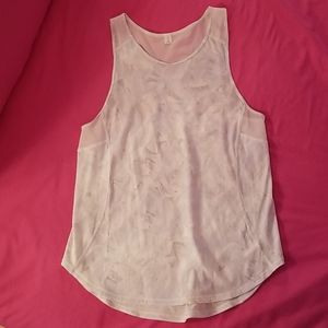 LULULEMON Athletic top